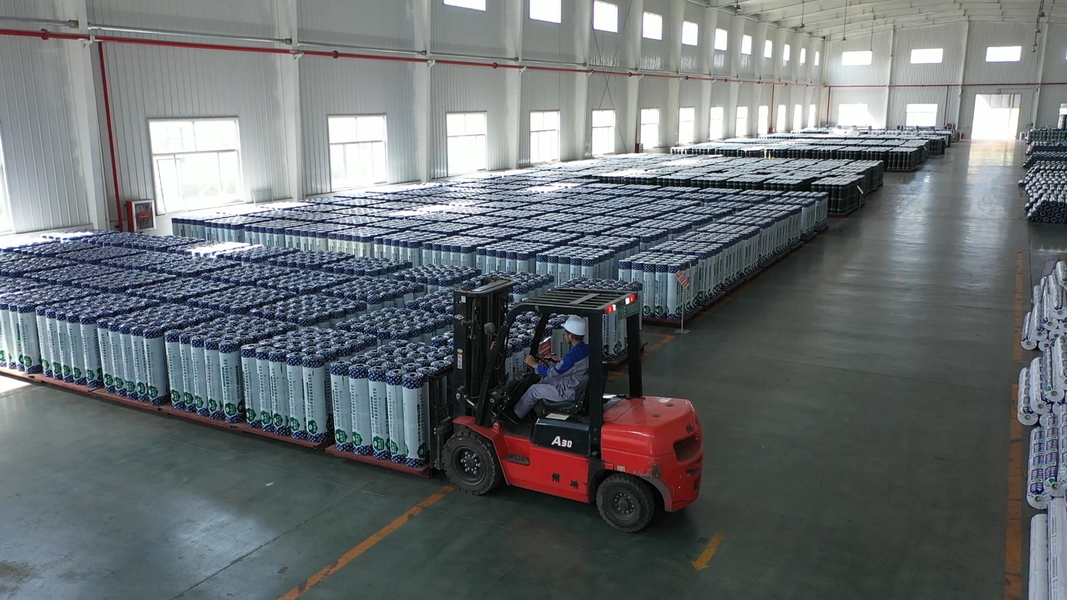Langfang Hongyuqiao Waterproof Material Co., Ltd. ligne de production du fabricant